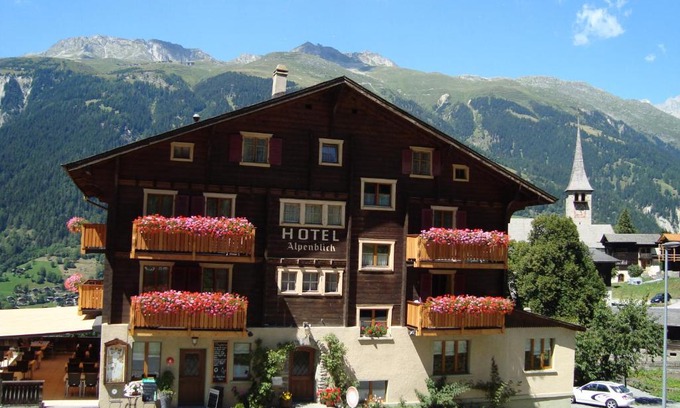Ernen Hotel | Hotel Restaurant Alpenblick