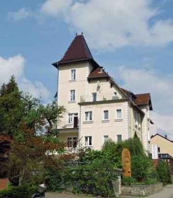 Buckow Hotel | Hotel & Restaurant Bergschlösschen