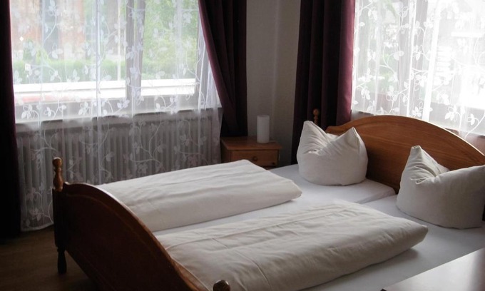 Carolinensiel Hotel | Hotel-Restaurant Cafe Caro