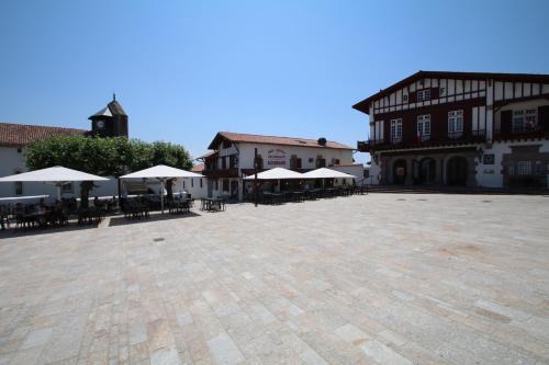 Bidart Hotel | Hotel Restaurant Elissaldia