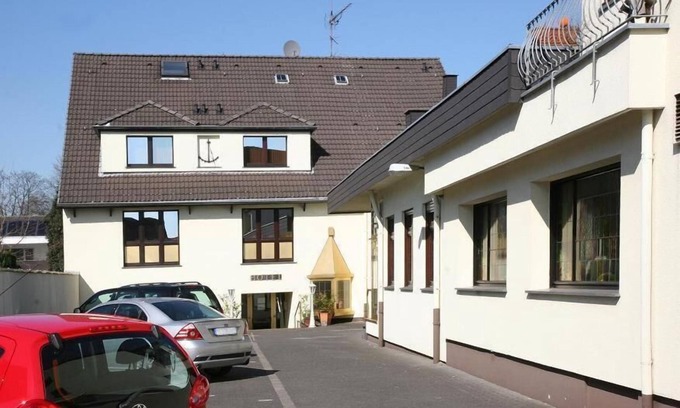 Dormagen Hotel | Hotel Restaurant Flora