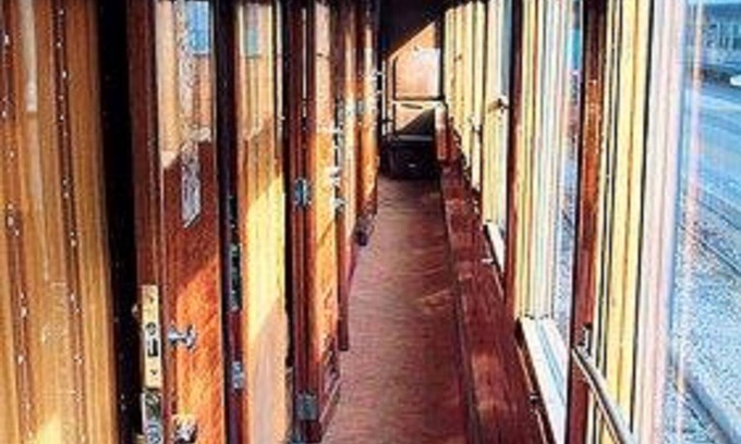 Dracy-Saint-Loup Cama Y Desayuno | Hotel Restaurant Train des Reves