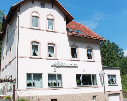 Bad Wilhelmshoehe Casa | Hotel Restaurant Neu-Holland