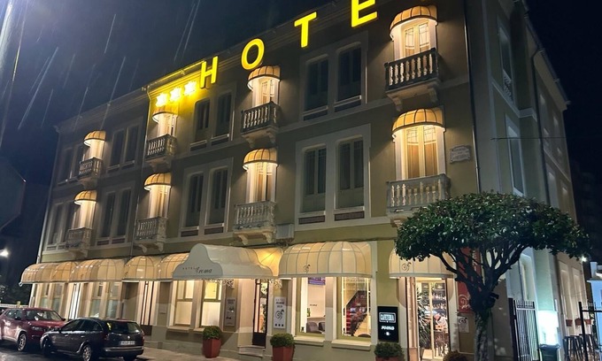 Sarria Hotel | Hotel restaurante Roma