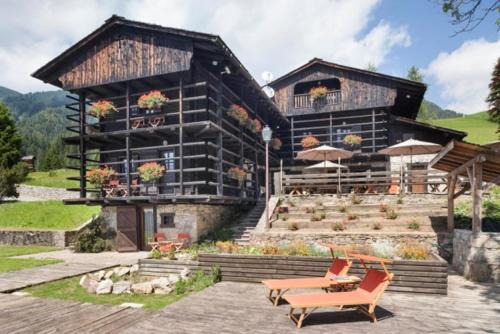 Sauris Chalet De Esquí | Hotel Rikhelan