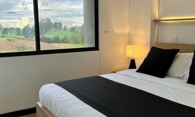 Rionegro Cama Y Desayuno | Hotel Rioverde Suite Familiar