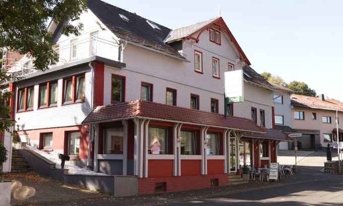 Ulrichstein Hotel | Hotel Ristorante Ätna