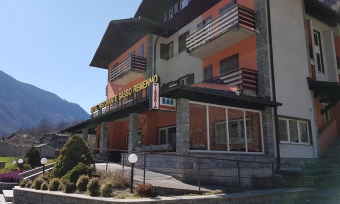 Val Masino Hotel | Hotel Ristorante Sasso Remenno