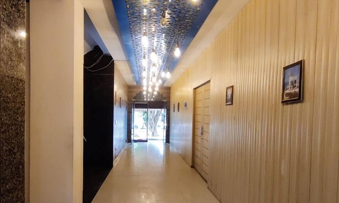 New Delhi Hotel | Hotel Rivasa Regency