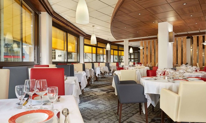 Lourdes Hotel | Hotel Roissy Lourdes
