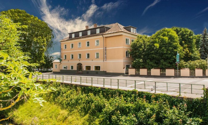 Klagenfurt am Woerthersee Hotel | Hotel Rokohof