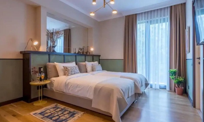Zegaani Casa | Hotel room in a winery with balcony