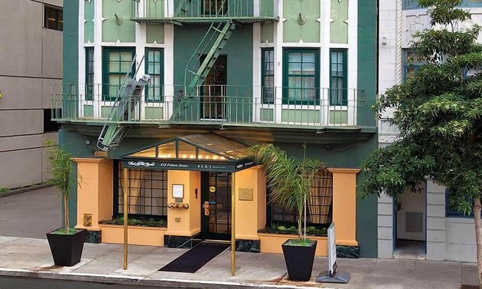 Hayes Valley Condominio | Hotel Room Performing Arts Venues Theater Lover!