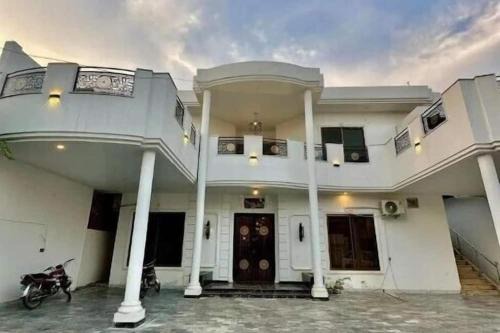 Multan Hotel | Hotel Roomi Rezidor Multan