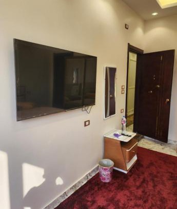 Mansoura Hotel | Hotel rooms in front of Mansoura University