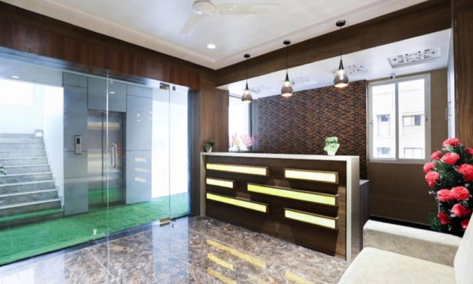 Vadodara Hotel | Hotel Rose Gold