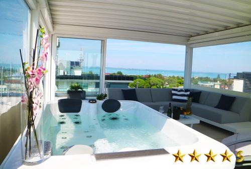 Lignano Sabbiadoro Hotel | Hotel Rossini 4S