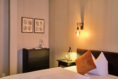City Centre Regensburg Hotel | Hotel Roter Hahn