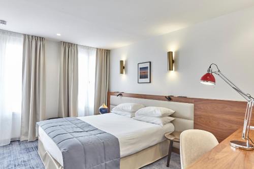Faubourg Saint-Germain Hotel | Hotel Royal Phare