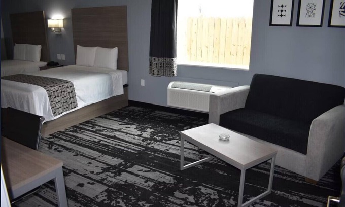 Westfield Hotel | Hotel Royale