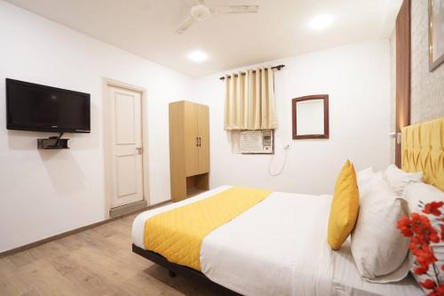 Patparganj Cama Y Desayuno | Hotel RR Residency by SBR hospitality