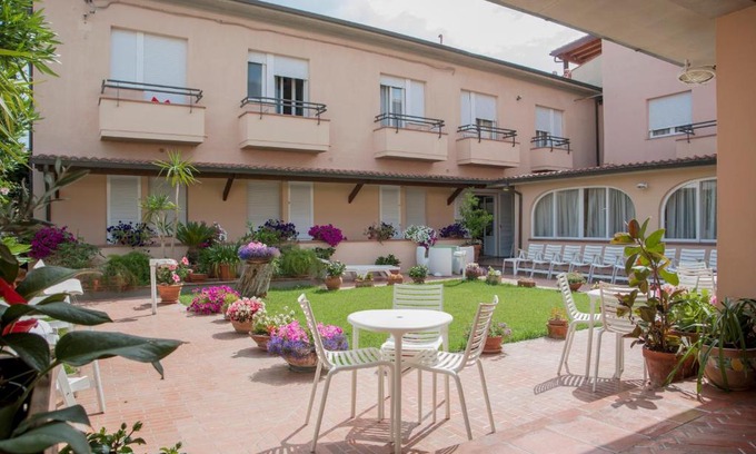 Castiglione della Pescaia Hotel | Hotel Sabrina