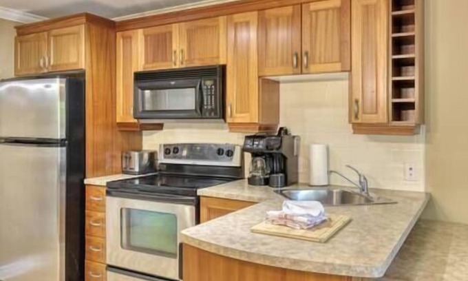 Saint-Sauveur Apartamento | Hotel Saint-Sauveur: Charming Condo