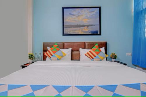 Sainik Farm Hotel | Hotel Saket Residency