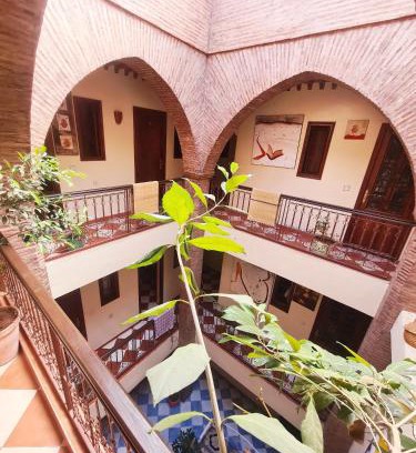 Medina Cama Y Desayuno | Hotel salem leksor