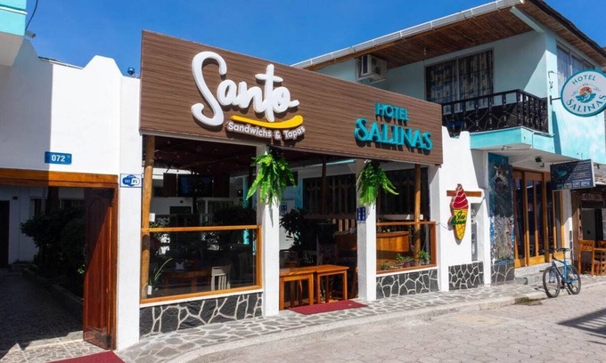 Bahía de la Academia Hotel | Hotel Salinas