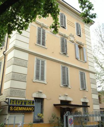 Buon Pastore-Sant'Agnese-San Damaso Hotel | Hotel San Geminiano