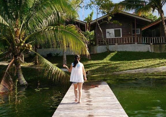 Flores Cabina | Hotel Santa Barbara Tikal