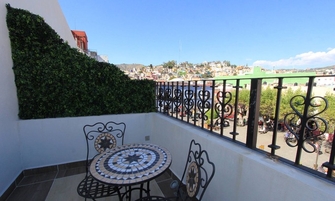 Zona Centro Hotel | Hotel Santa Rita