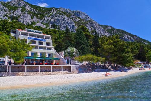 Gradac Hotel | Hotel Saudade