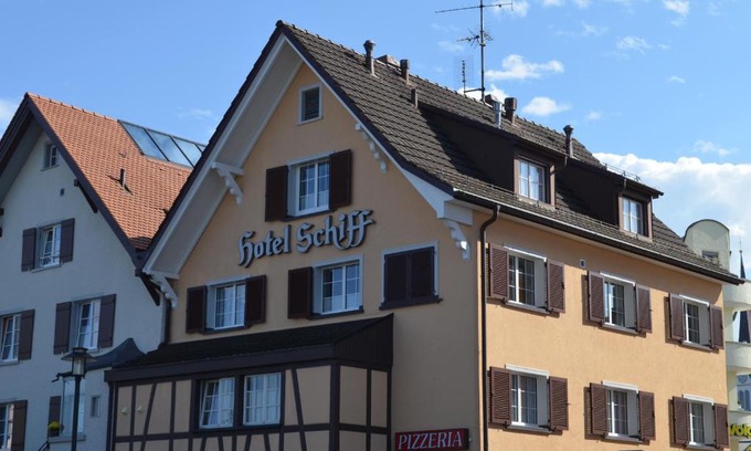 Horn Hotel | Hotel Schiff