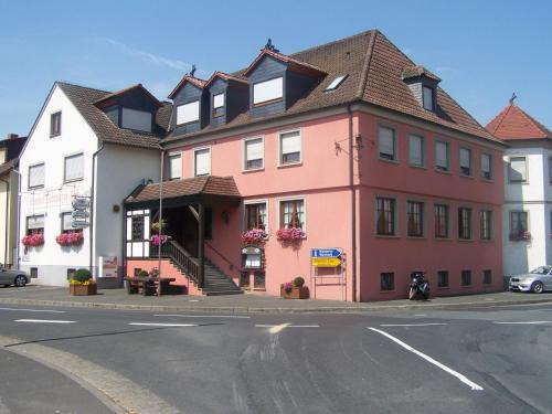 Schwarzach am Main Hotel | Hotel Schwarzes Ross