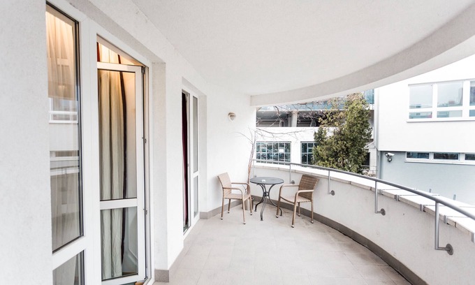 Nove Mesto Hotel | Hotel SET