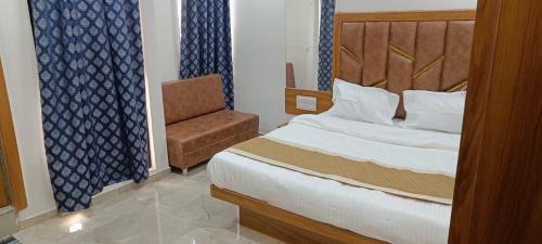 Paldi Hotel | Hotel Shera inn