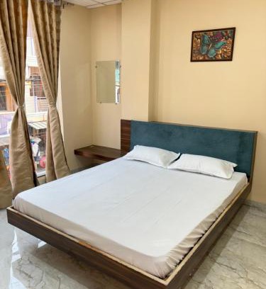 Khattalwada Hotel | Hotel Shri Krishna