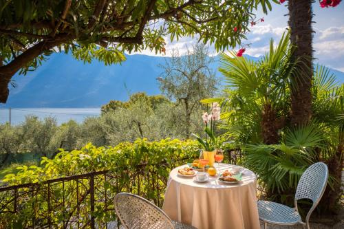 Limone sul Garda Hotel | Hotel Silvana Garnì