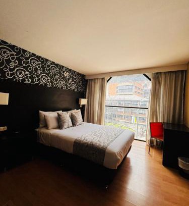 Chapinero Hotel | Hotel Silver Javeriana By Hospedium Bogota