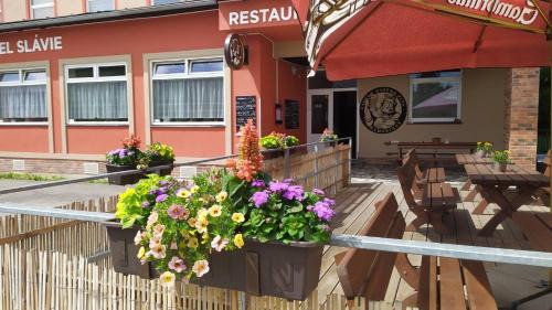 Trhova Kamenice Apartamento | Hotel Slávie