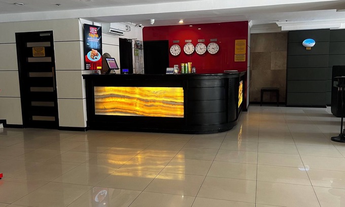 Highway Hills Hotel | Hotel Sogo EDSA Shaw Blvd