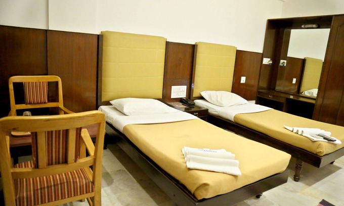 Hassan Hotel | Hotel Sri Krishna