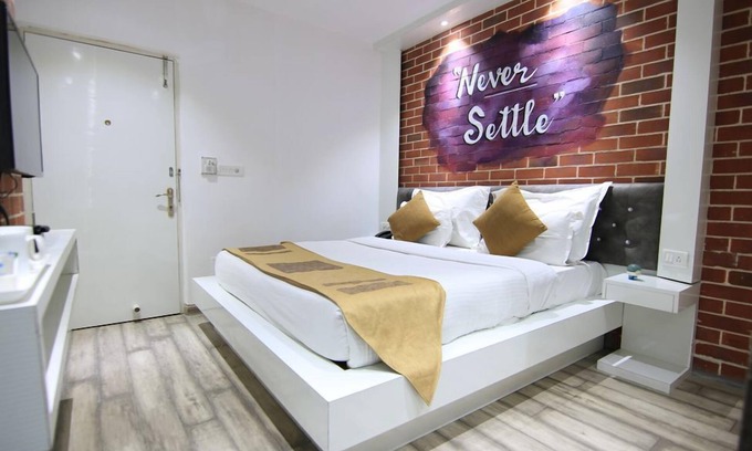 Beadonpura Hotel | Hotel Sri Nanak Continental