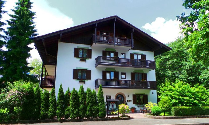 Bad Reichenhall Apartamento | Hotel St. Georg