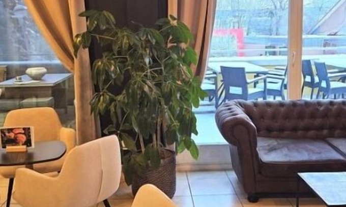 Foetz Hotel | Hotel Stand'Inn