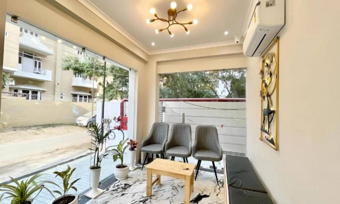 Varanasi Hotel | Hotel Stay Inn Kaashvi