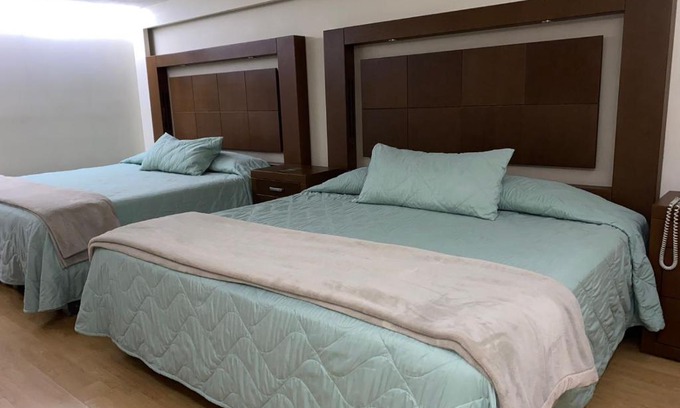 San Luis Potosí Hotel | Hotel & Suites Victoria