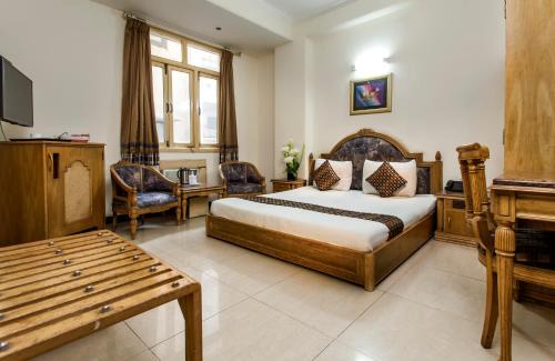 Karol Bagh Hotel | Hotel Sunstar Residency